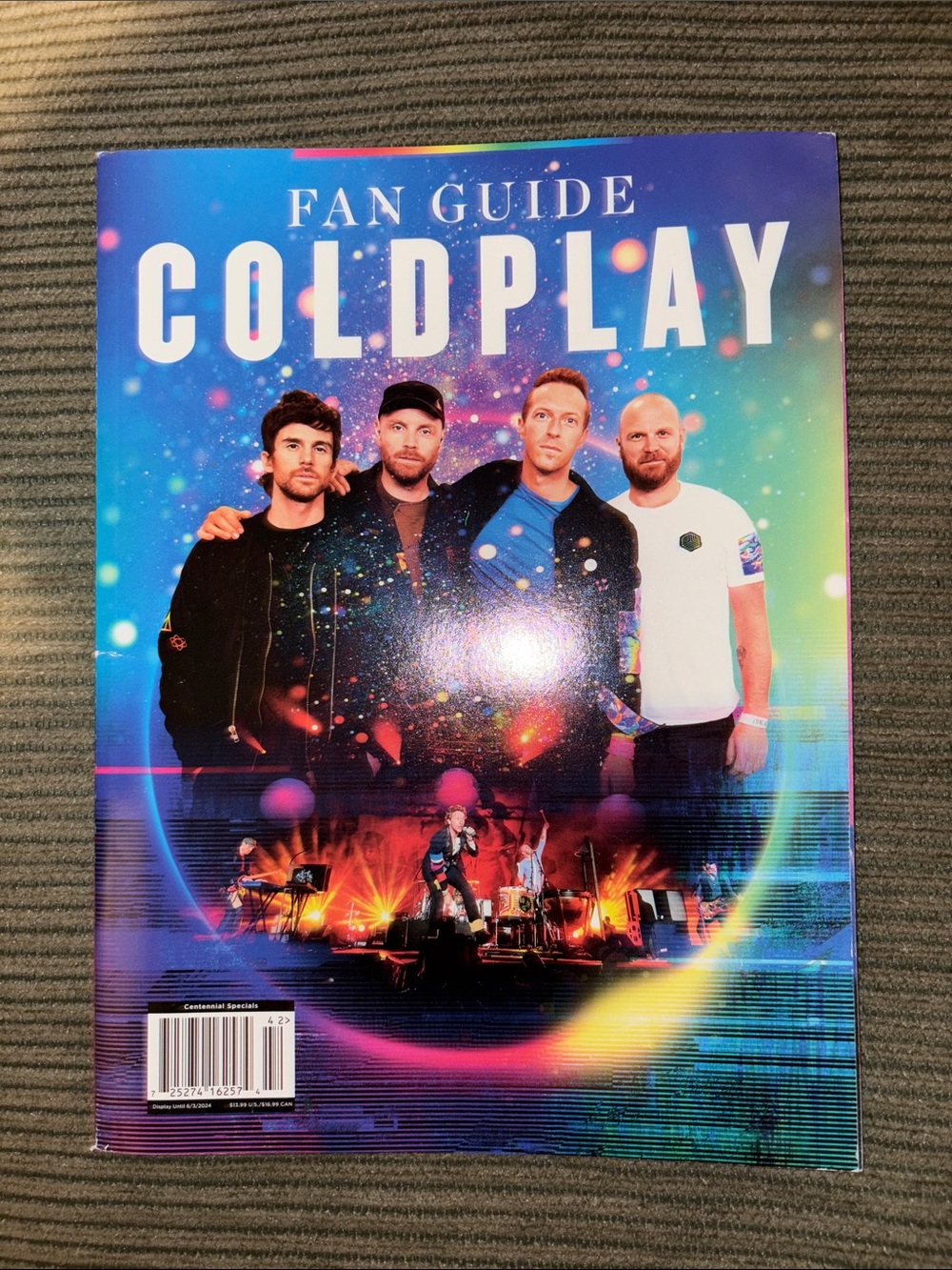 “COLDPLAY Fanguide” magazine.